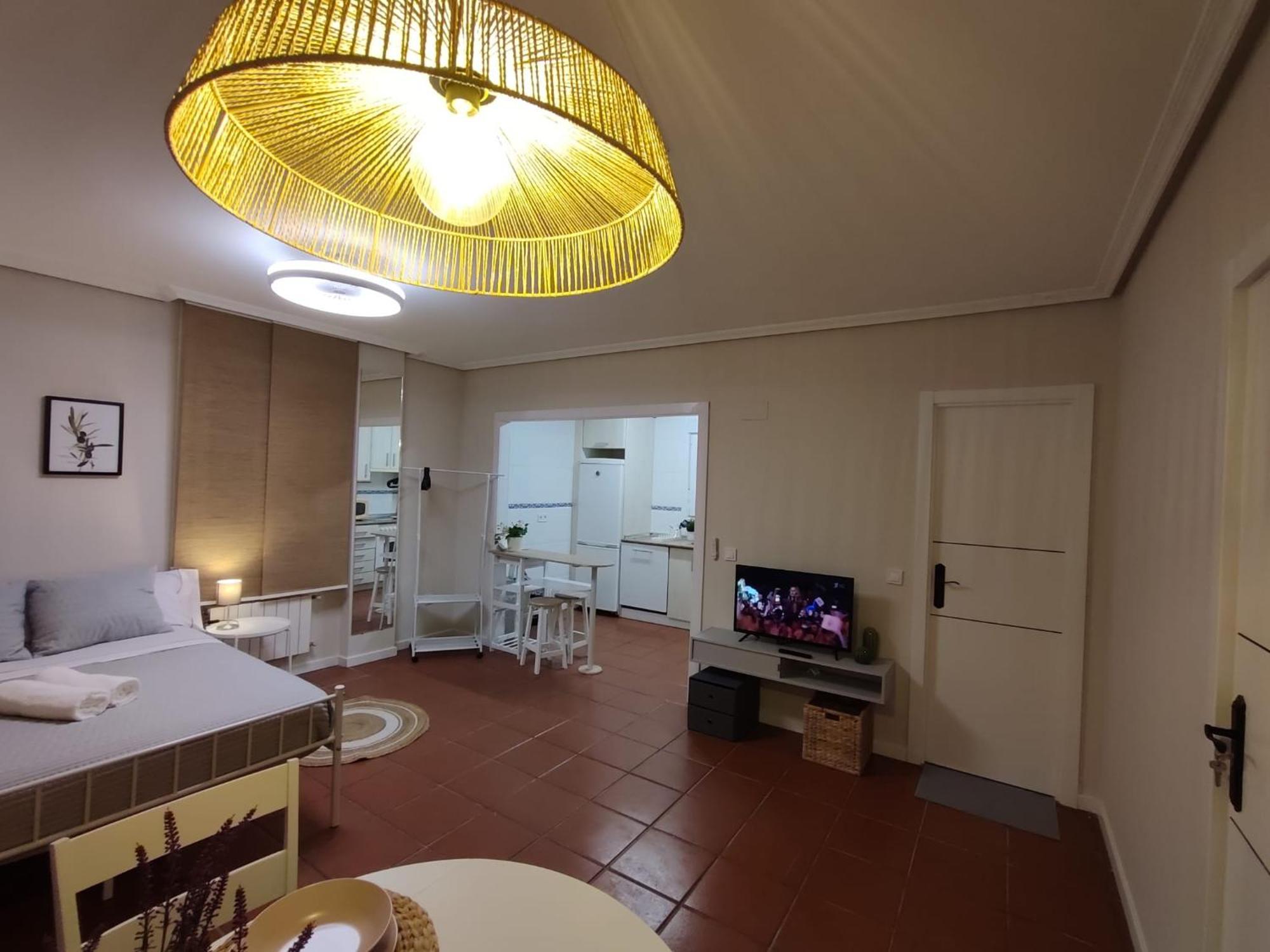 Apartamento Pequeno En オリニョン エクステリア 写真